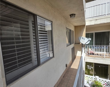 5625 Sumner Way - Photo Thumbnail 23