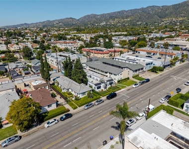 1051 Western Avenue - Photo Thumbnail 16