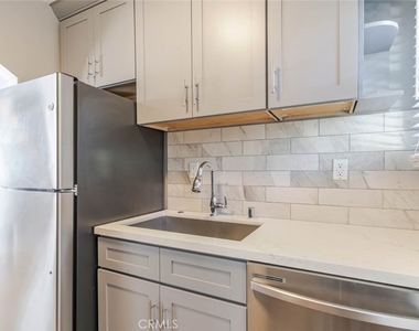 1049 Western Avenue - Photo Thumbnail 7