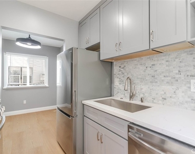 1051 Western Avenue - Photo Thumbnail 8