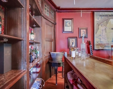 642 S Bronson Avenue - Photo Thumbnail 24