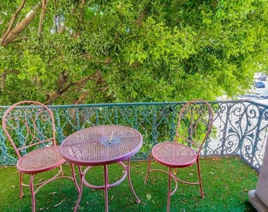 642 S Bronson Avenue - Photo Thumbnail 27