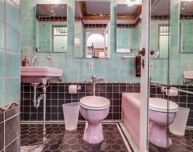 642 S Bronson Avenue - Photo Thumbnail 45