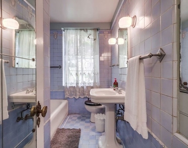 642 S Bronson Avenue - Photo Thumbnail 37