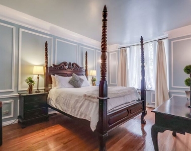 642 S Bronson Avenue - Photo Thumbnail 34