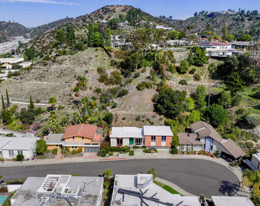 11807 Bel Terrace - Photo Thumbnail 31