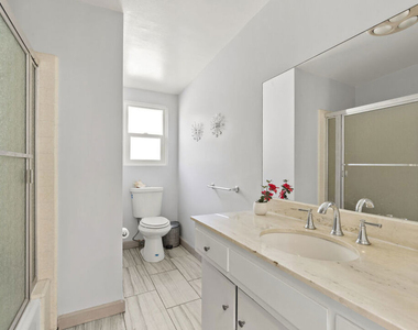 11807 Bel Terrace - Photo Thumbnail 15