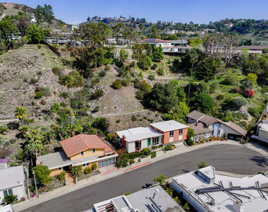 11807 Bel Terrace - Photo Thumbnail 32