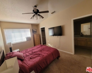 78920 Skyward Way - Photo Thumbnail 16