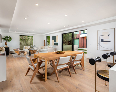 725 N Croft Avenue - Photo Thumbnail 33