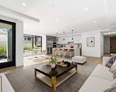725 N Croft Avenue - Photo Thumbnail 15