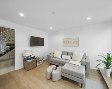 1500 Ocean Drive - Photo Thumbnail 12