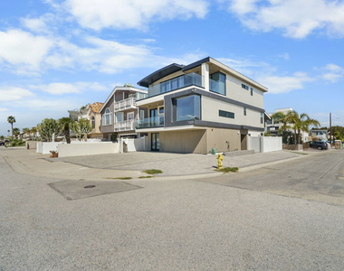 1500 Ocean Drive - Photo Thumbnail 5