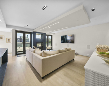 1500 Ocean Drive - Photo Thumbnail 20