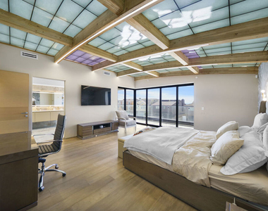 1500 Ocean Drive - Photo Thumbnail 52