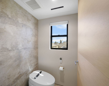1500 Ocean Drive - Photo Thumbnail 63