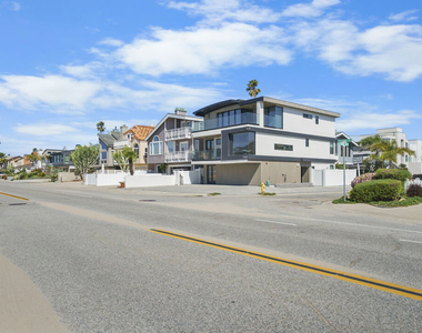 1500 Ocean Drive - Photo Thumbnail 1