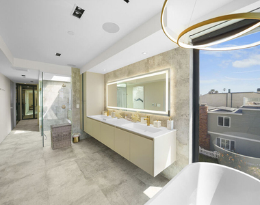 1500 Ocean Drive - Photo Thumbnail 60