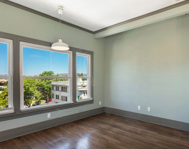 254 S Vendome - Photo Thumbnail 4