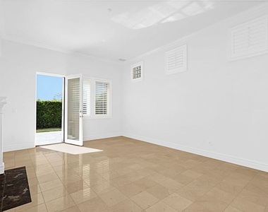 16646 Calle Brittany - Photo Thumbnail 19