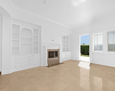 16646 Calle Brittany - Photo Thumbnail 20