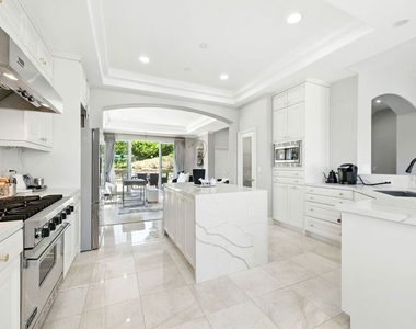 23971 De Ville Way - Photo Thumbnail 9