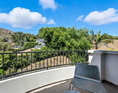 23971 De Ville Way - Photo Thumbnail 19