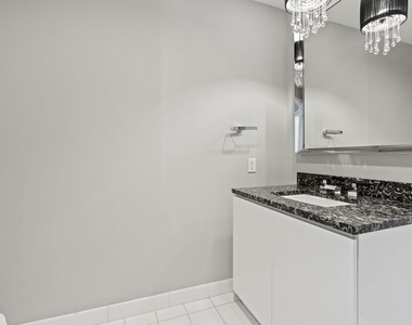 900 W Olympic Boulevard - Photo Thumbnail 20