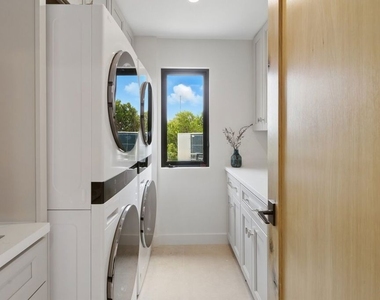 6326 Trancas Canyon Road - Photo Thumbnail 40