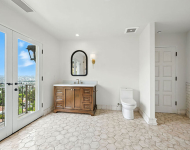 1675 Woods Drive - Photo Thumbnail 52