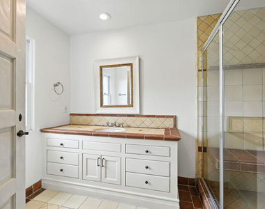 1675 Woods Drive - Photo Thumbnail 59