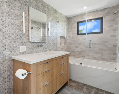 6813 Shearwater Lane - Photo Thumbnail 20