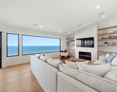 6813 Shearwater Lane - Photo Thumbnail 4