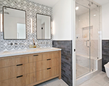 6813 Shearwater Lane - Photo Thumbnail 14