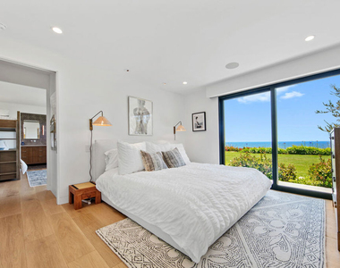 6813 Shearwater Lane - Photo Thumbnail 12