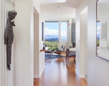 2154 Ridgemont Drive - Photo Thumbnail 2
