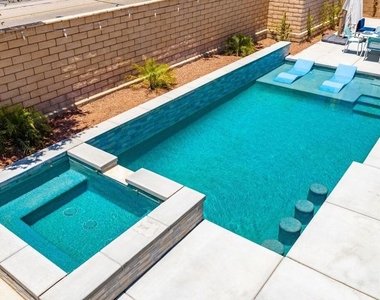 47519 Margarita Street - Photo Thumbnail 2