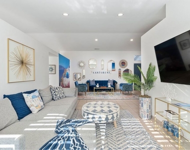 47519 Margarita Street - Photo Thumbnail 5