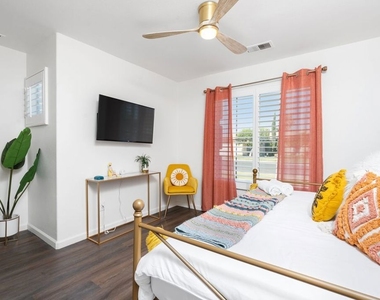 47519 Margarita Street - Photo Thumbnail 18