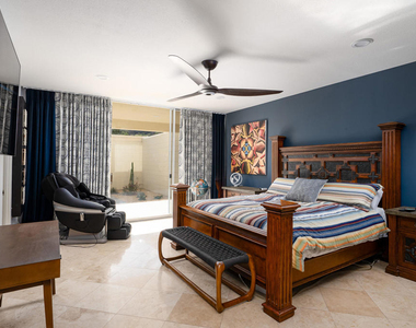 449 Desert Lakes Drive - Photo Thumbnail 11
