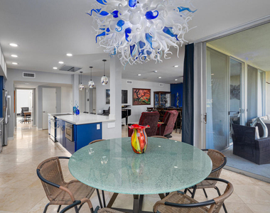 449 Desert Lakes Drive - Photo Thumbnail 4