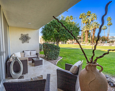 449 Desert Lakes Drive - Photo Thumbnail 9