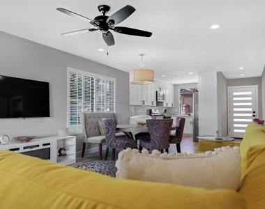 41 Sunrise Drive - Photo Thumbnail 3