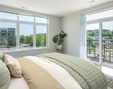 20 Corporate Drive - Photo Thumbnail 29