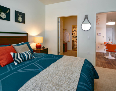 2311 Park Centre Dr - Photo Thumbnail 25