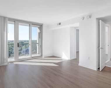 2201 Wilson Blvd. - Photo Thumbnail 10