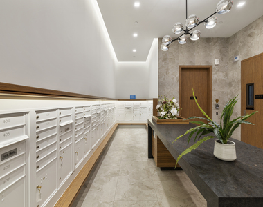 299 East 161st Street - Photo Thumbnail 5