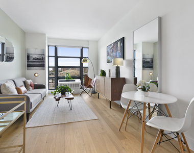 329 East 132nd Street - Photo Thumbnail 2