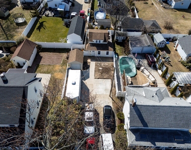 237 Porterfield Place - Photo Thumbnail 2
