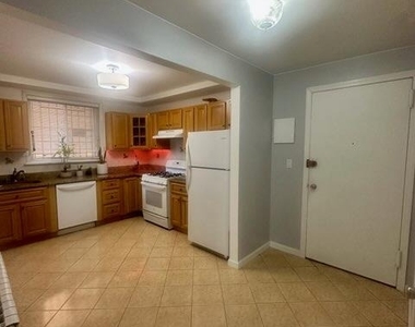 2026 Menahan Street - Photo Thumbnail 2